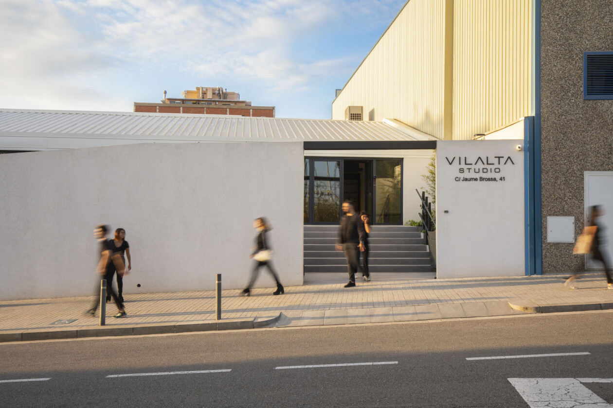 Vilalta Studio transforms a warehouse into a dynamic, light-filled workspace