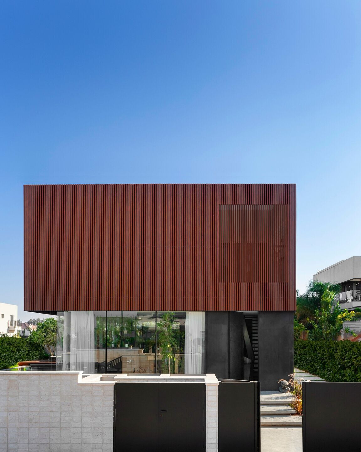 https://archello.com/story/121904/attachments/photos-videos/4 photo_credit Oded Smadar