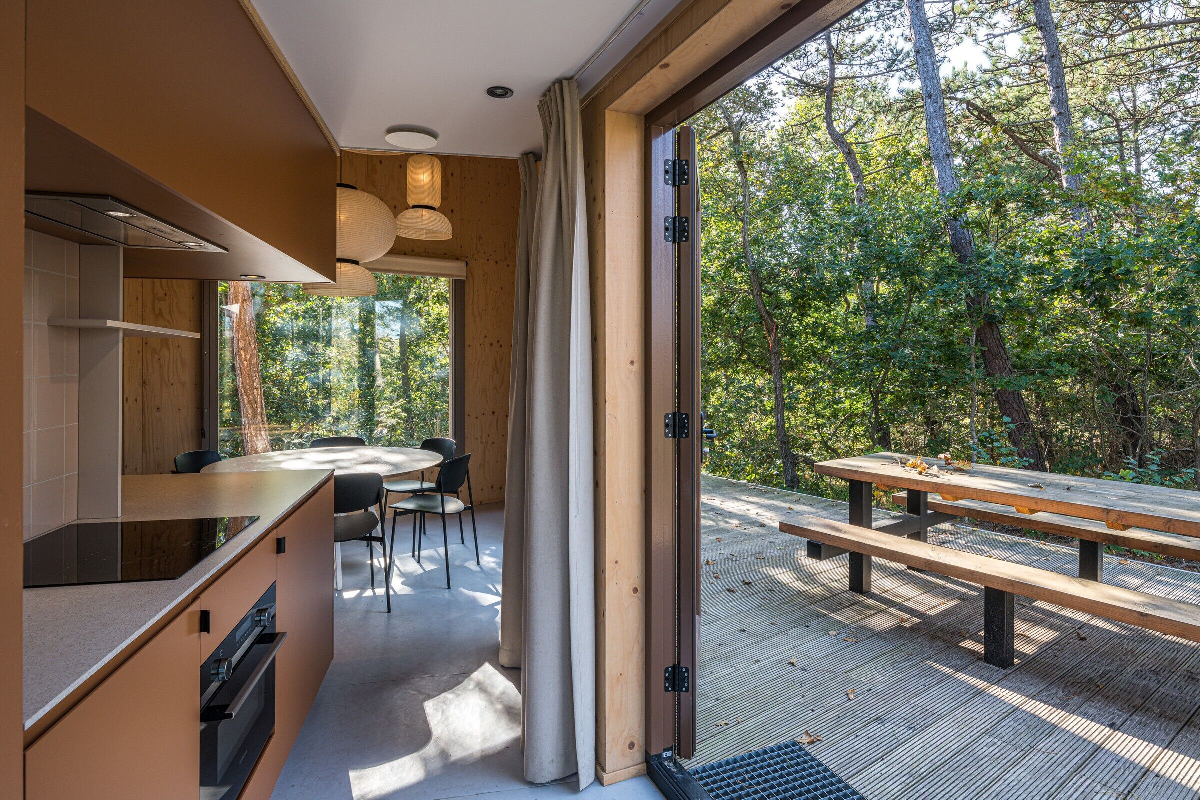https://archello.com/story/121906/attachments/photos-videos/13 photo_credit JDVF Architectuurfotografie