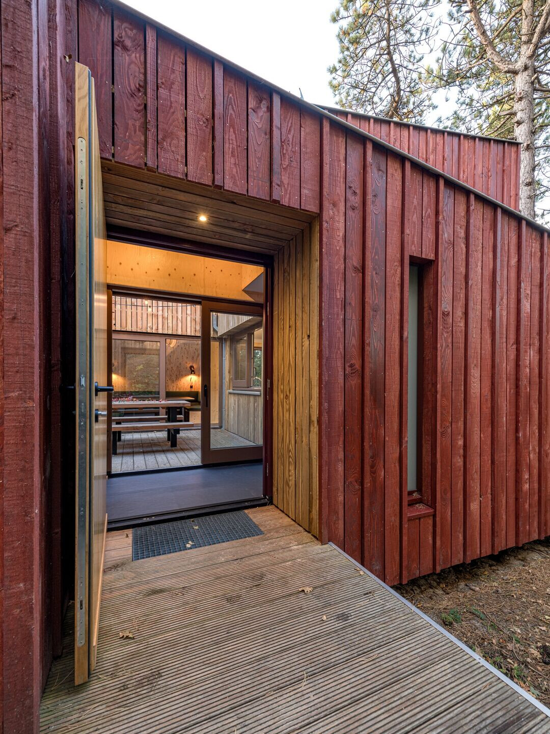 https://archello.com/story/121907/attachments/photos-videos/5 photo_credit JDVF Architectuurfotografie