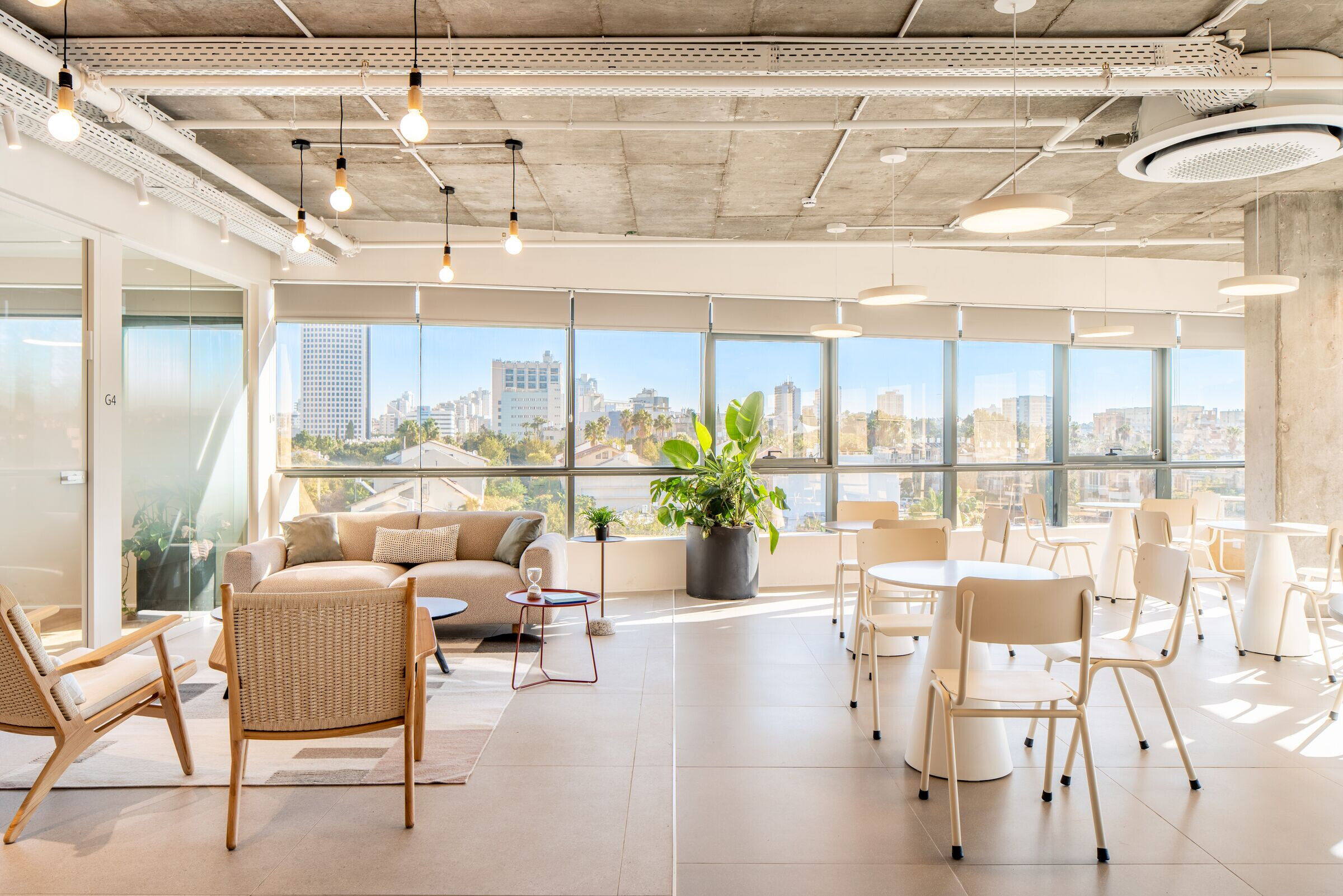 https://archello.com/story/121847/attachments/photos-videos/3 photo_credit Peled Studios