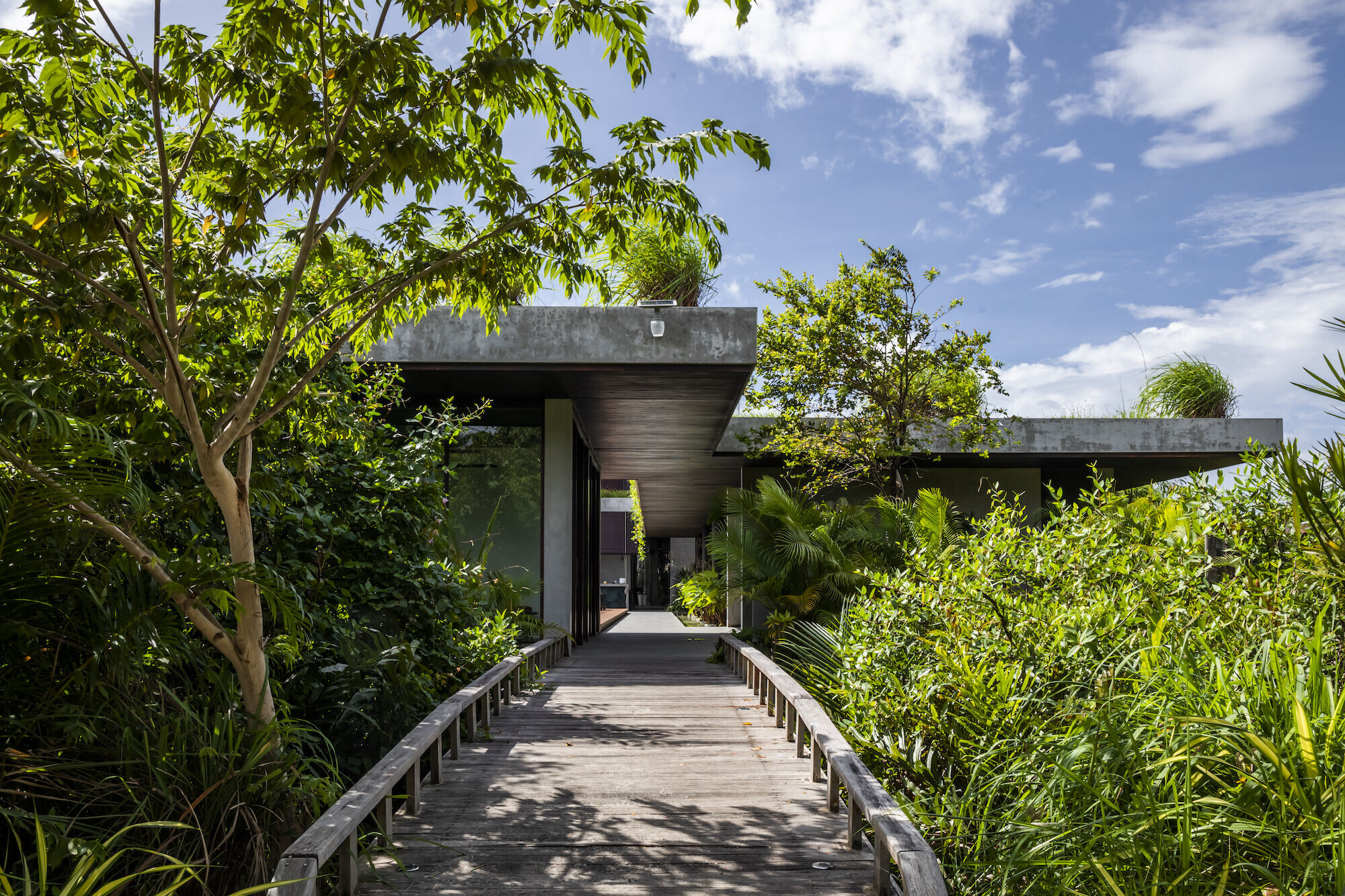 https://archello.com/story/122030/attachments/photos-videos/17 photo_credit Oki Hiroyuki