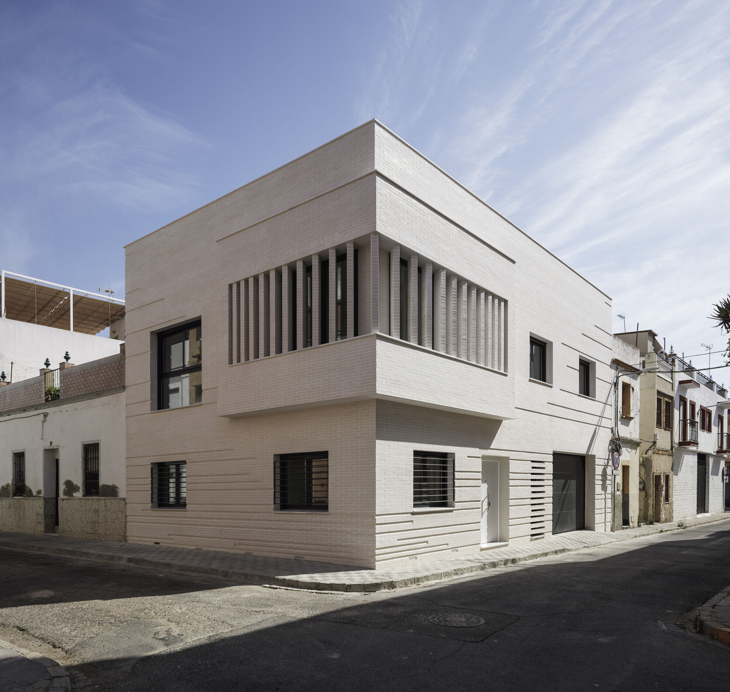 https://archello.com/story/121985/attachments/photos-videos/6 photo_credit Fernando Alda