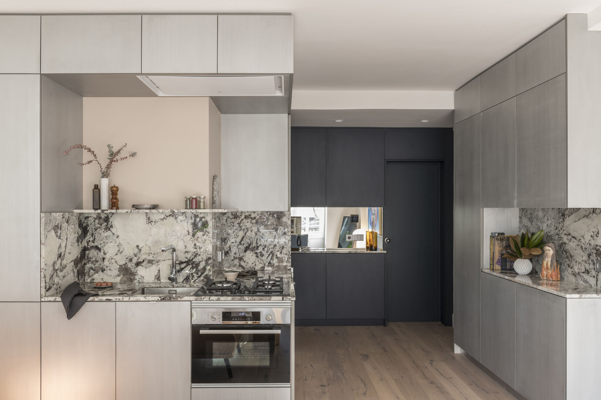 https://archello.com/story/122095/attachments/photos-videos/3 photo_credit Roberto Ruiz, Styling and art direction by CaSA
