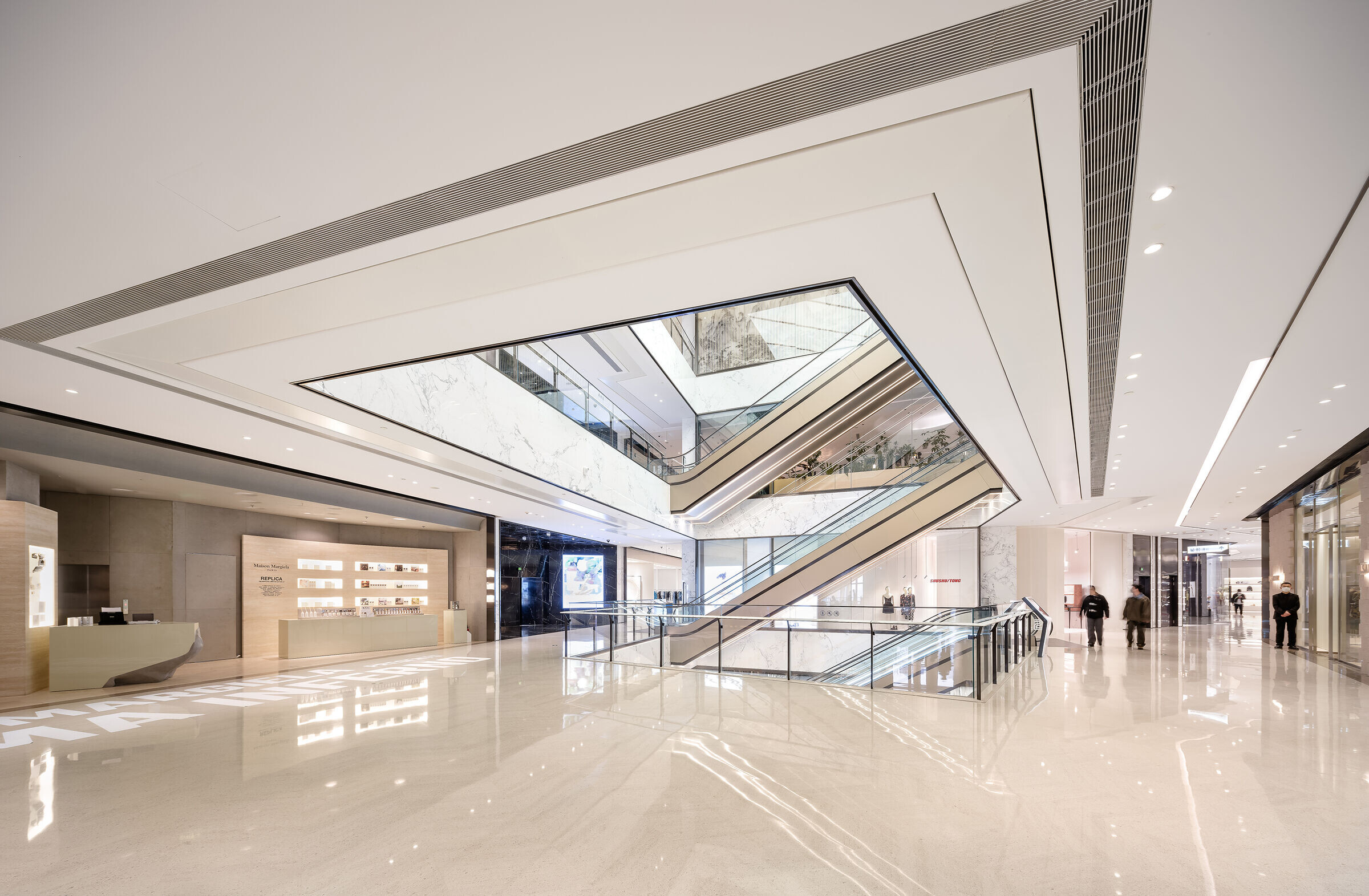 https://archello.com/story/122071/attachments/photos-videos/3 photo_credit Lead8