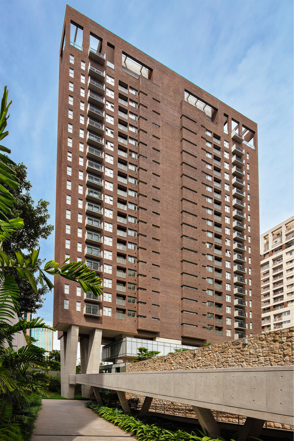 https://archello.com/story/122098/attachments/photos-videos/8 photo_credit Nelson Kon
