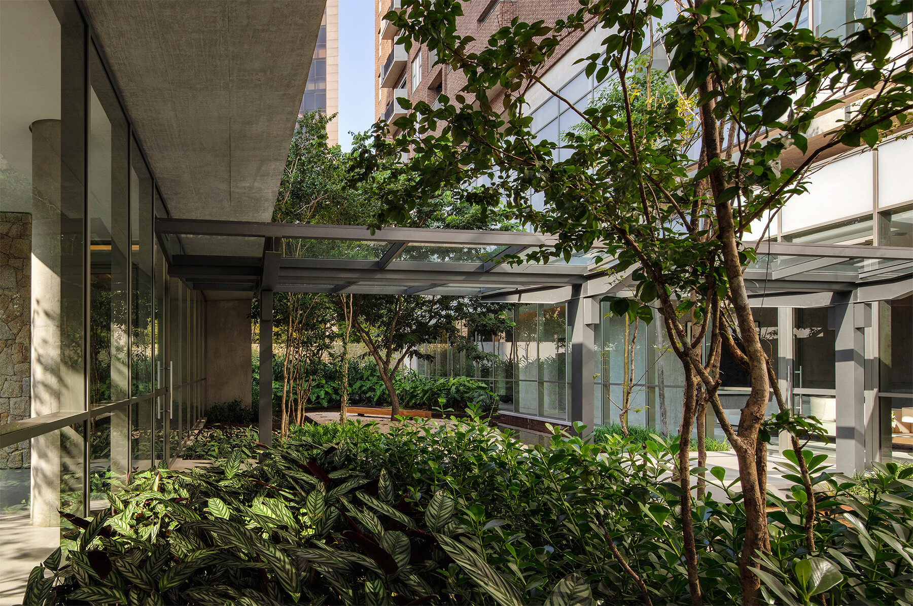 https://archello.com/story/122098/attachments/photos-videos/11 photo_credit Nelson Kon