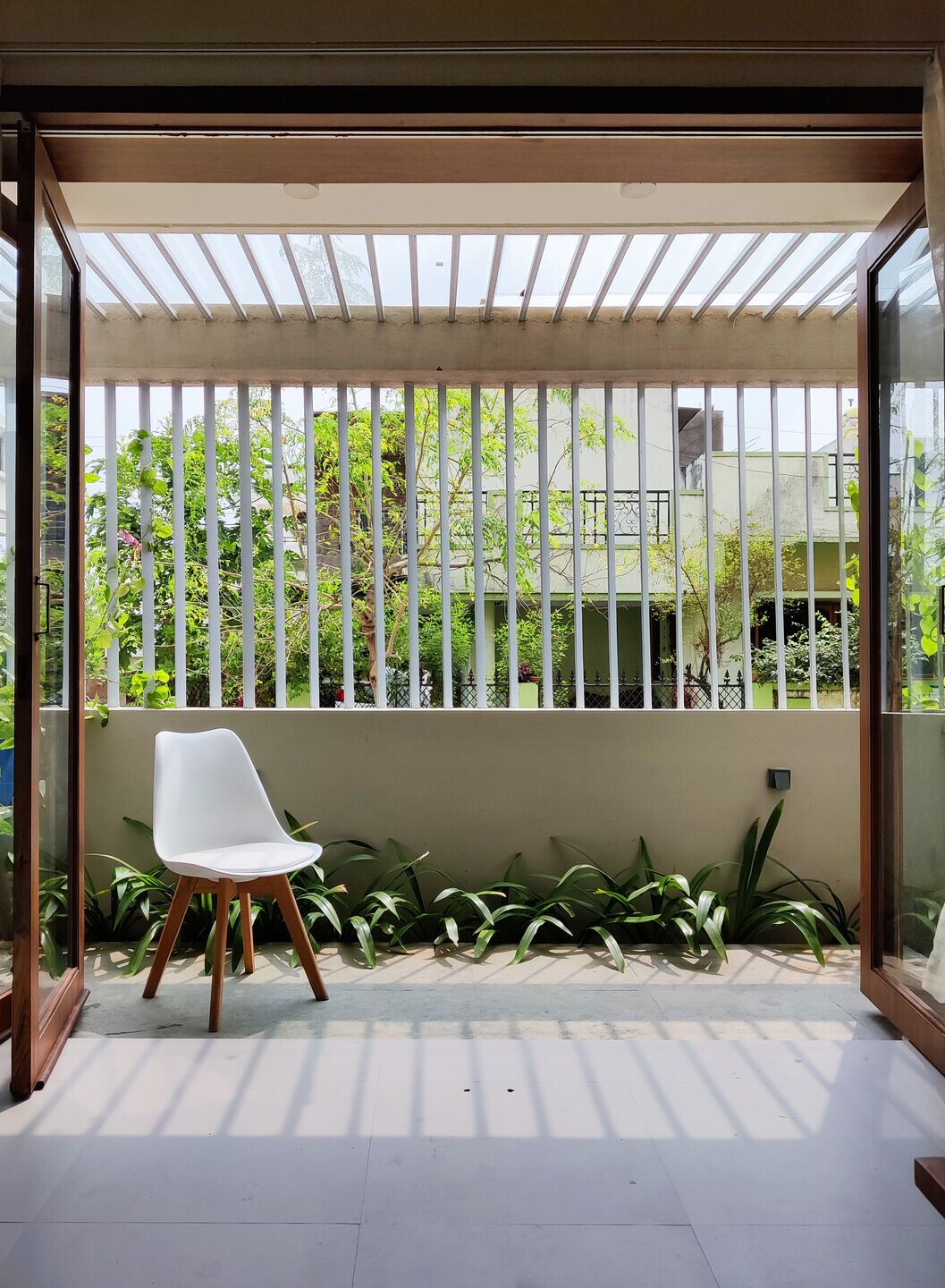 https://archello.com/story/122181/attachments/photos-videos/21 photo_credit Courtesy of Studio Habitect, Pratik Panzade