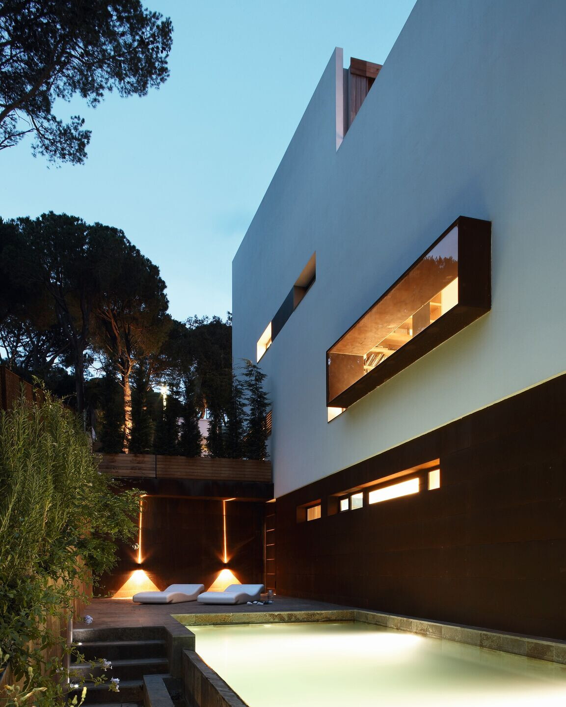 https://archello.com/story/122281/attachments/photos-videos/7 photo_credit Luis Sans / Jordi Miralles