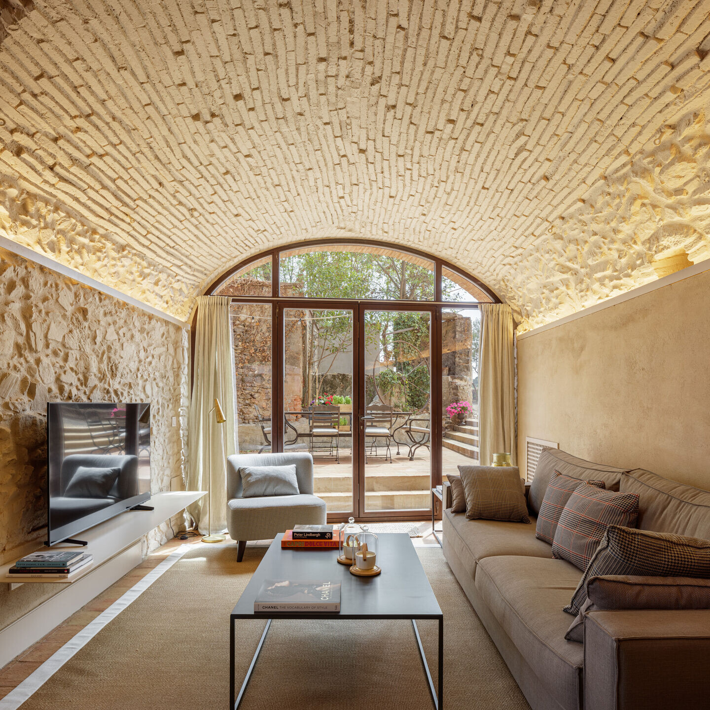 https://archello.com/story/122389/attachments/photos-videos/2 photo_credit Aitor Estévez
