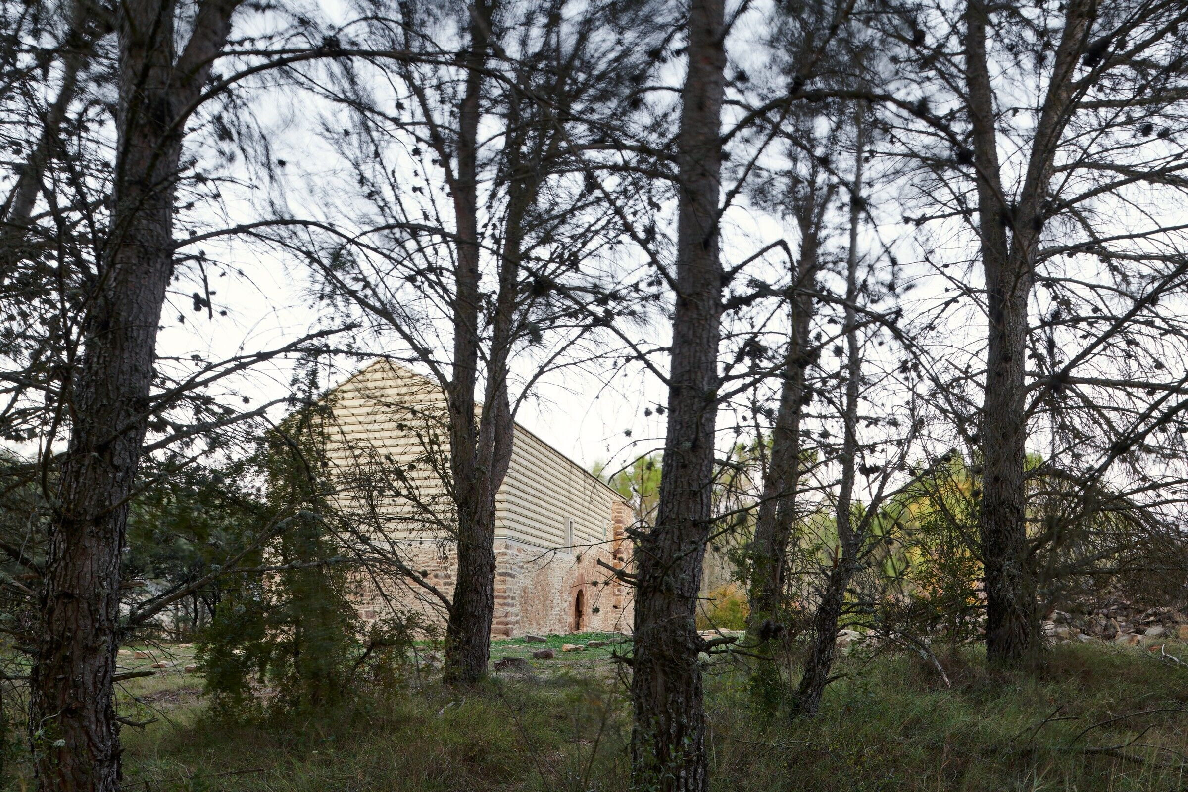 https://archello.com/story/122407/attachments/photos-videos/4 photo_credit Iñaki Bergera
