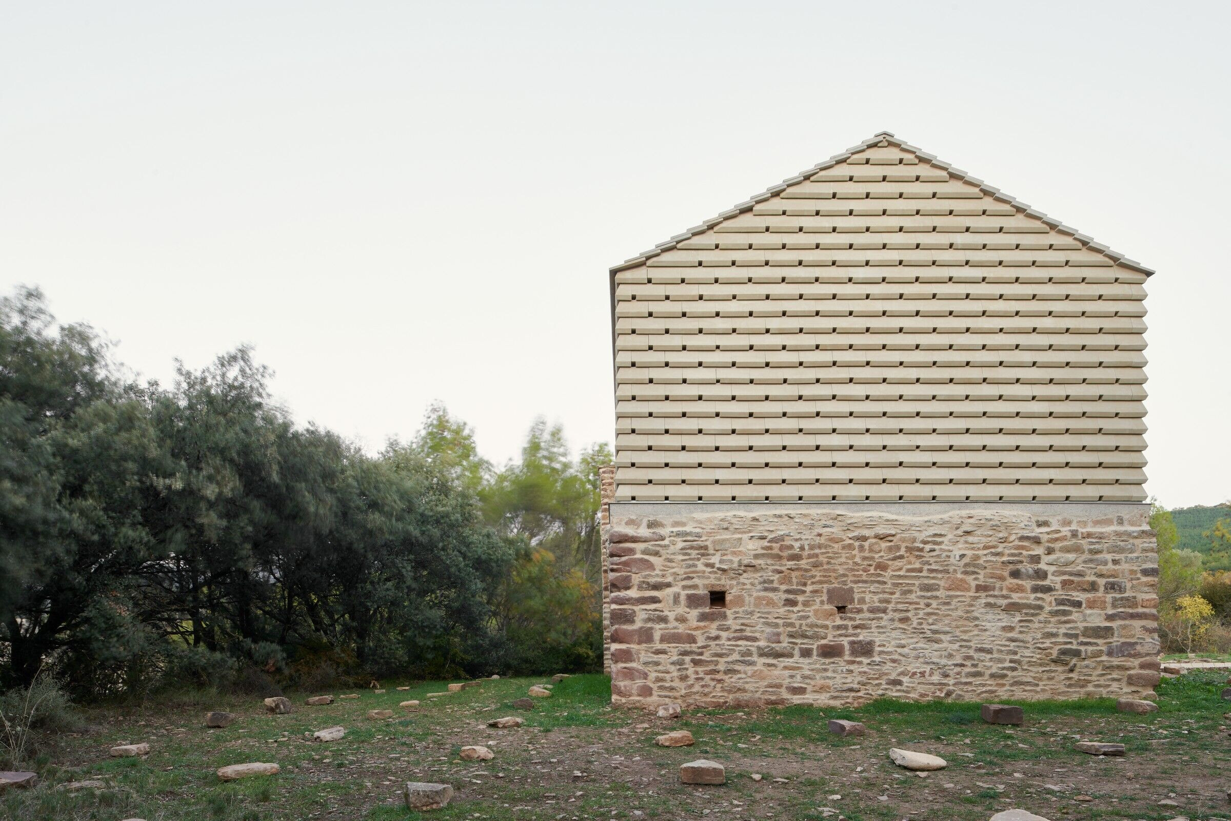 https://archello.com/story/122407/attachments/photos-videos/5 photo_credit Iñaki Bergera