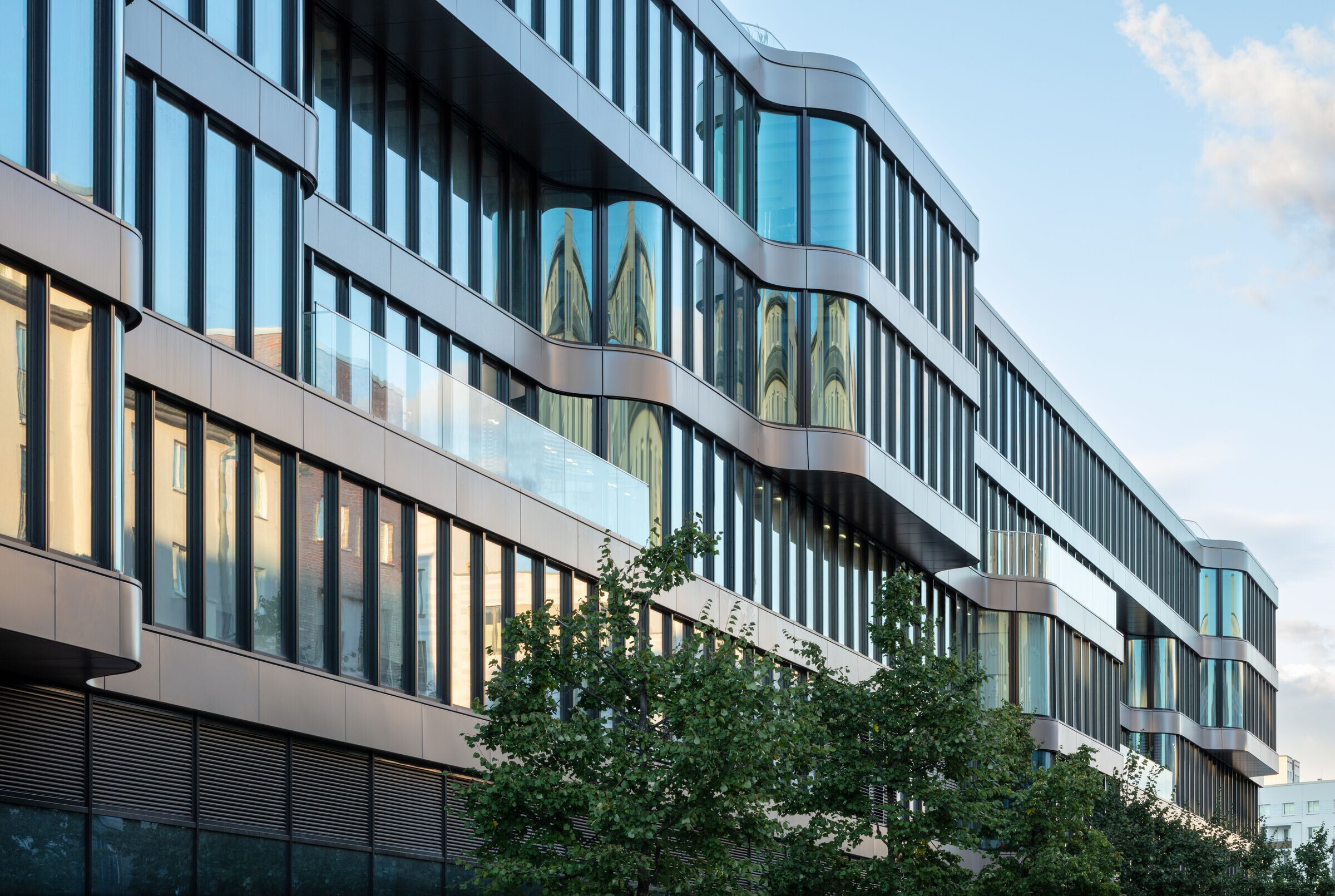 https://archello.com/story/122540/attachments/photos-videos/9 photo_credit HGEsch Photography