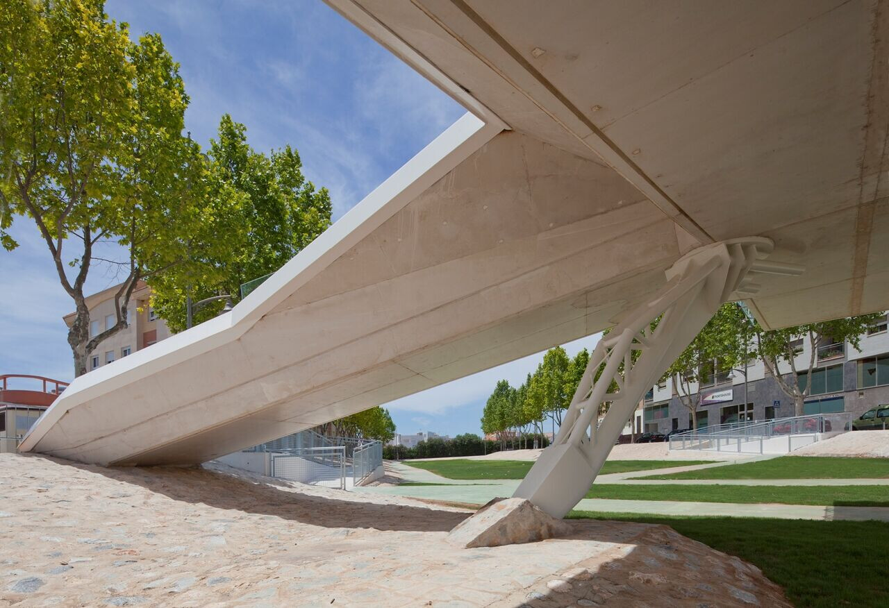 https://archello.com/story/122517/attachments/photos-videos/8 photo_credit Justo Oliva