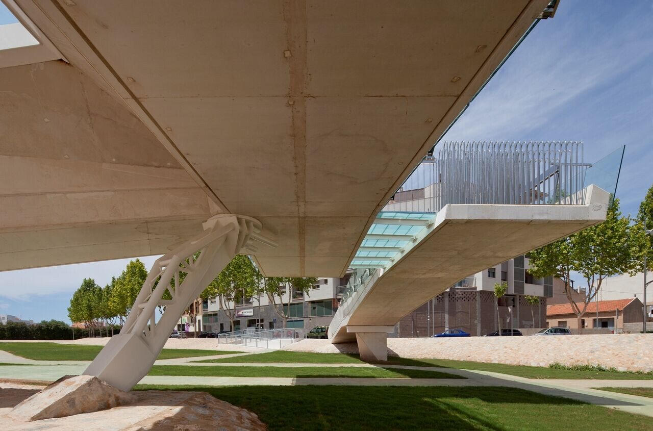 https://archello.com/story/122517/attachments/photos-videos/10 photo_credit Justo Oliva