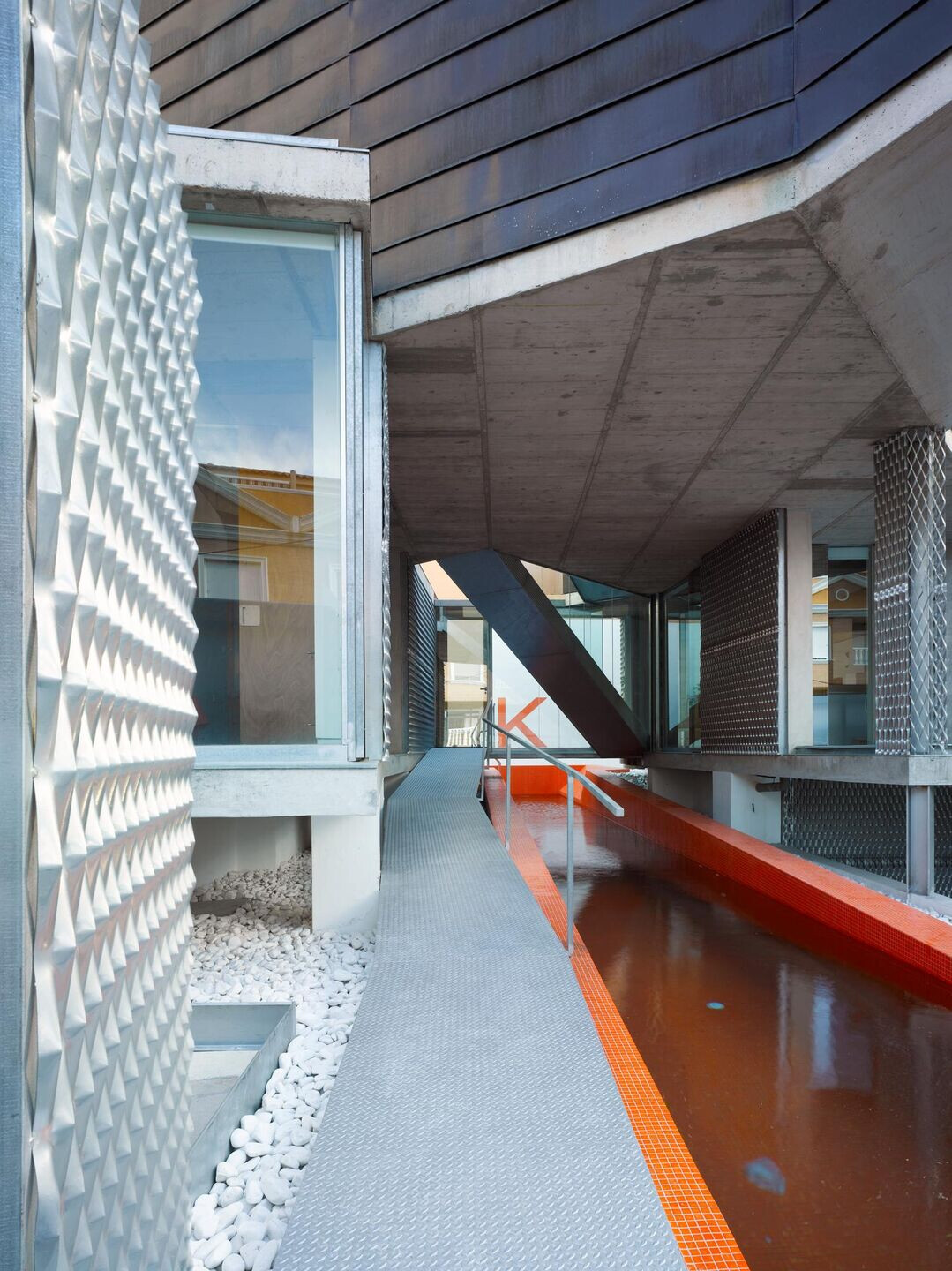 https://archello.com/story/122509/attachments/photos-videos/18 photo_credit David Frutos