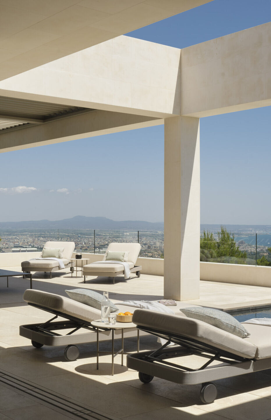 https://archello.com/story/122616/attachments/photos-videos/8 photo_credit Arturo and Lauren