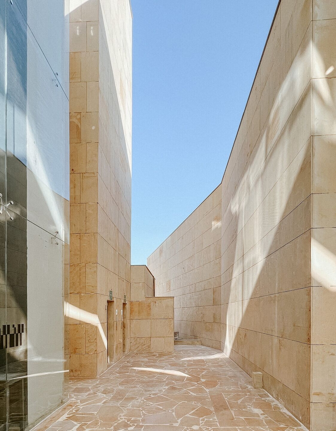 https://archello.com/story/122572/attachments/photos-videos/6 photo_credit Sohaib Ilyas