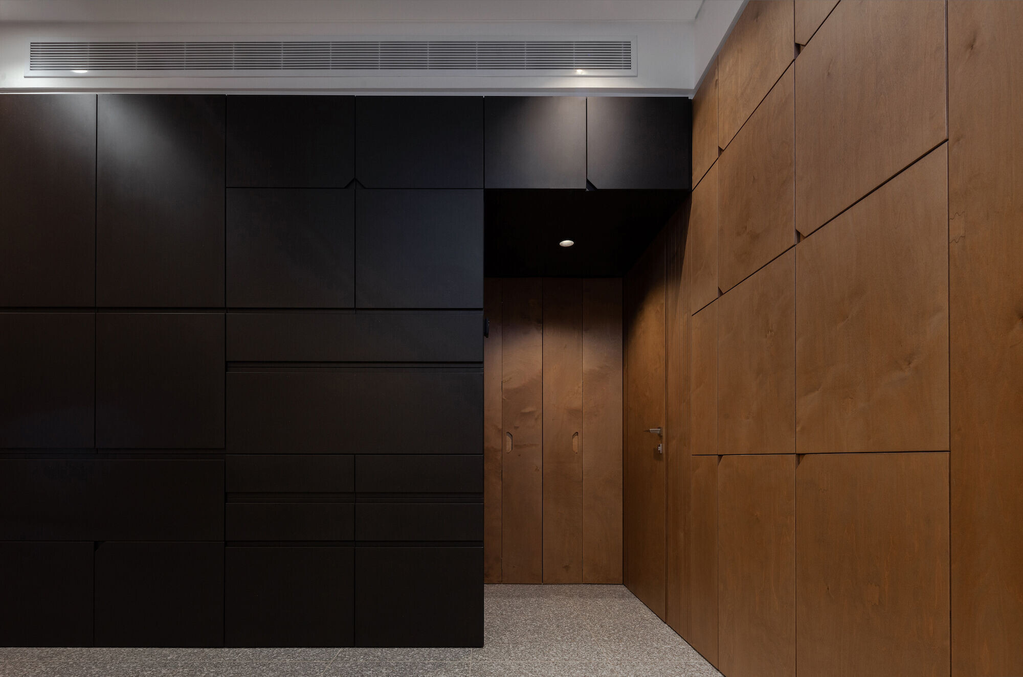 https://archello.com/story/122642/attachments/photos-videos/26 photo_credit Creative Photo Room