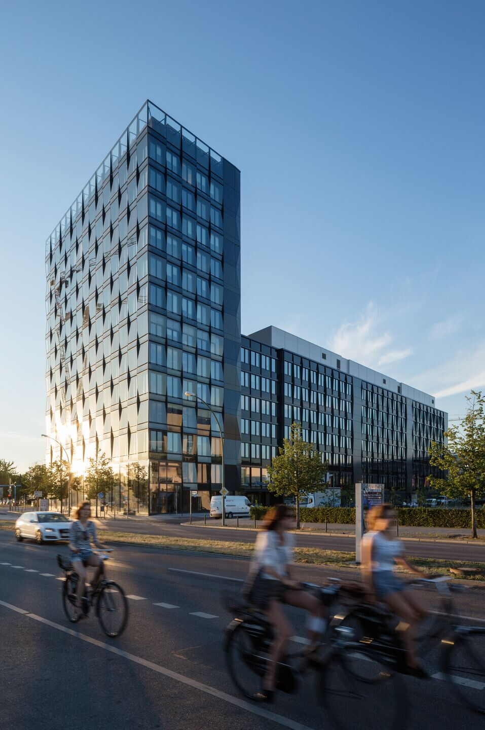 https://archello.com/story/122665/attachments/photos-videos/4 photo_credit HG Esch Photography