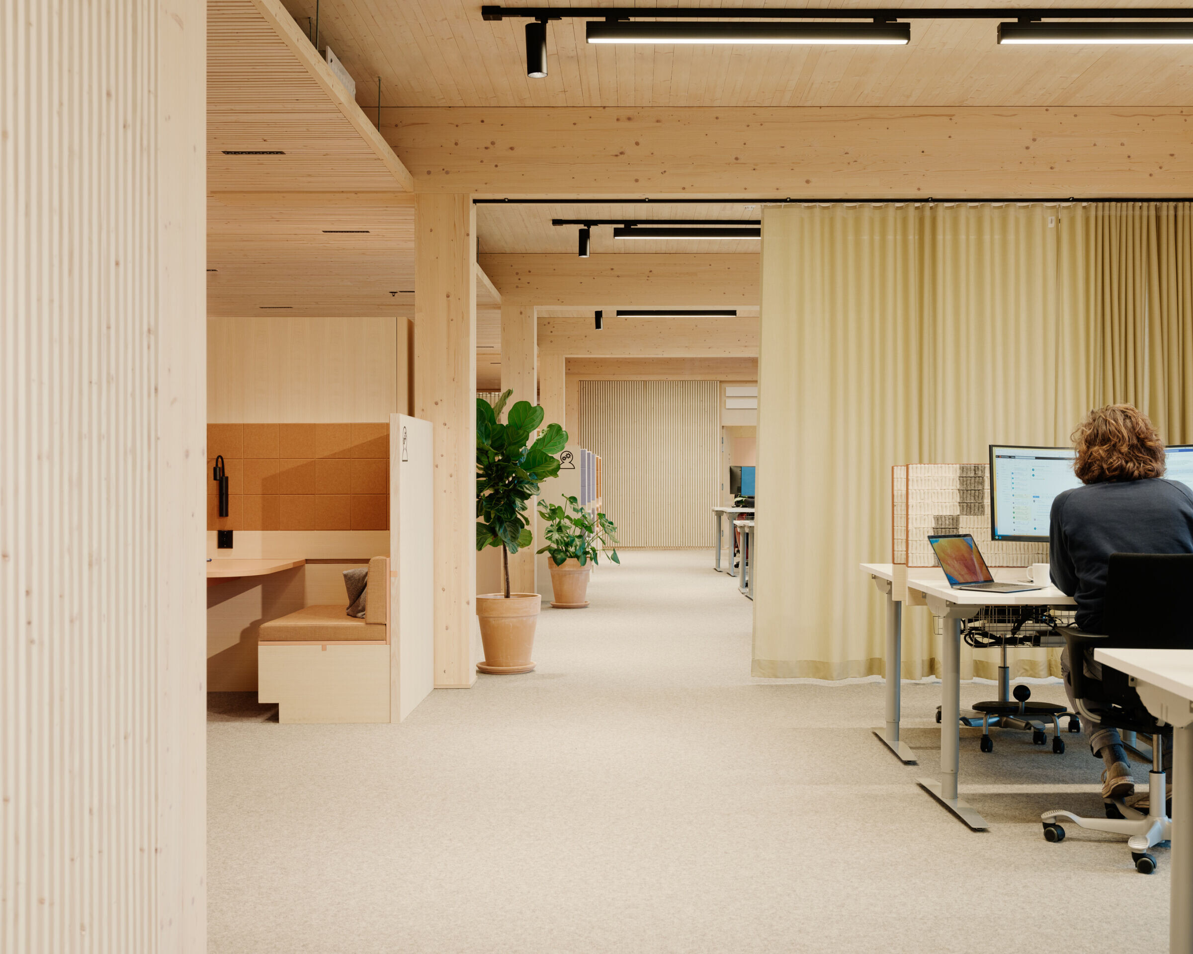https://archello.com/story/122698/attachments/photos-videos/8 photo_credit Einar Aslaksen