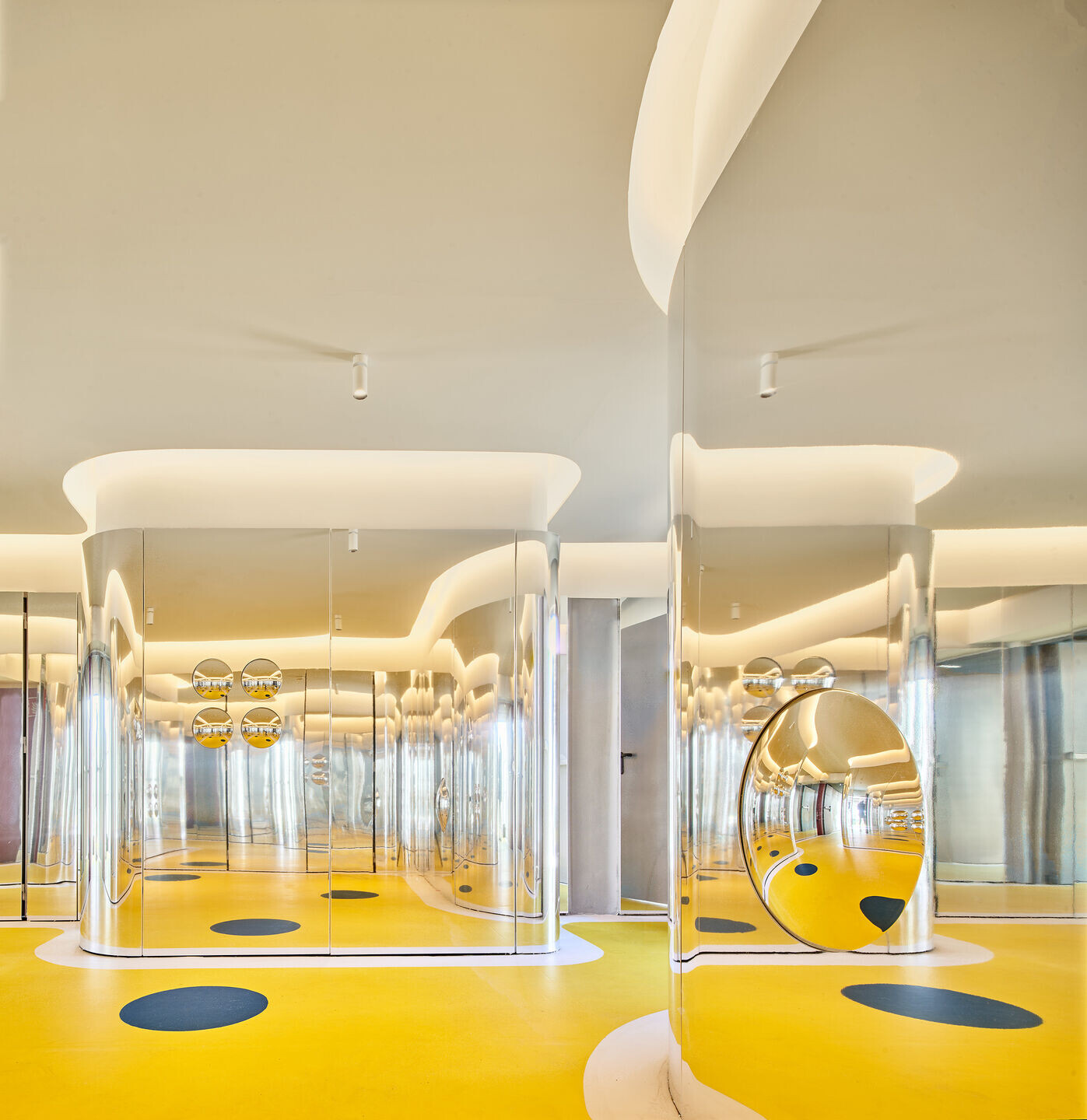 https://archello.com/story/122690/attachments/photos-videos/10 photo_credit Jose Hevia