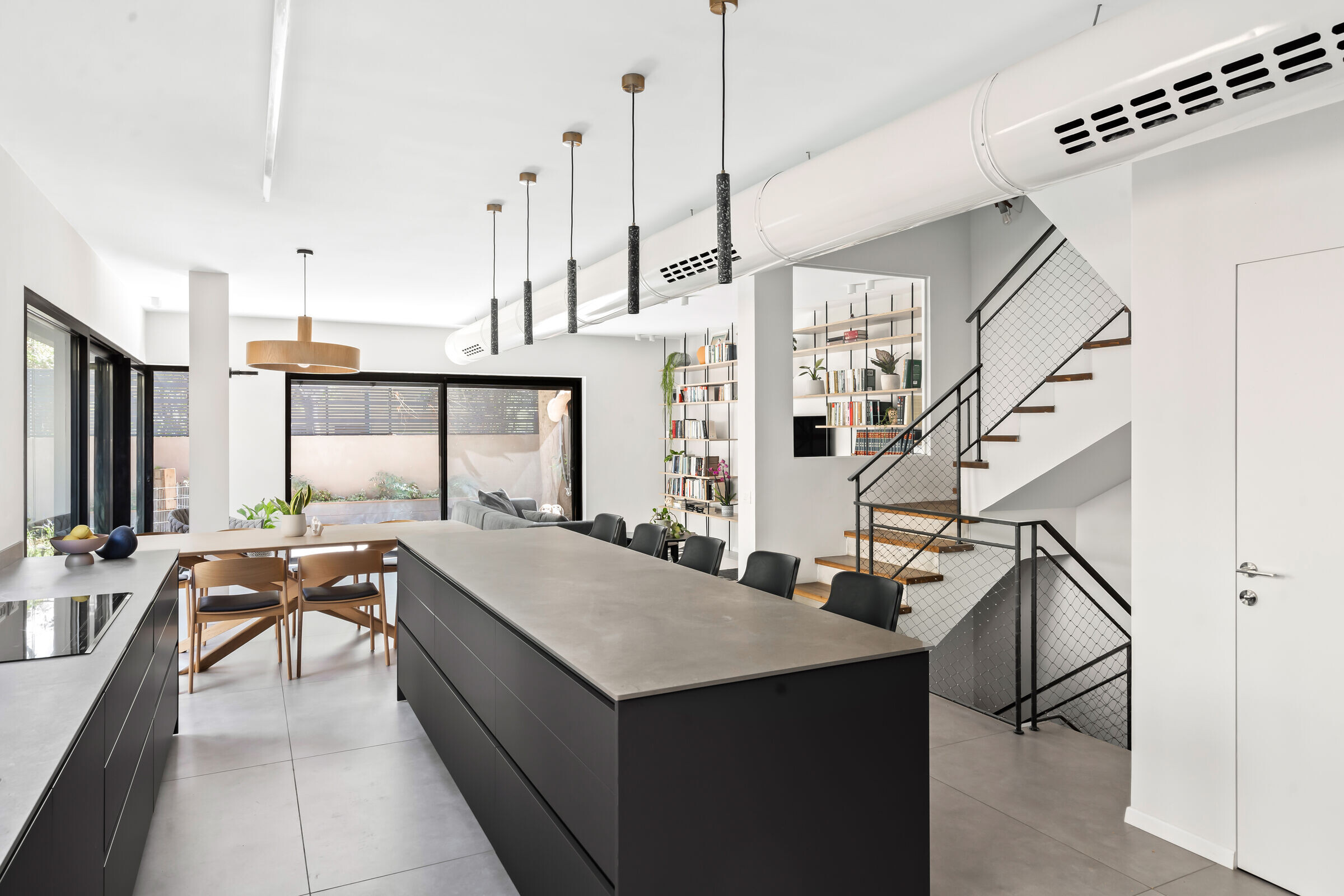 https://archello.com/story/122726/attachments/photos-videos/4 photo_credit elad kayam