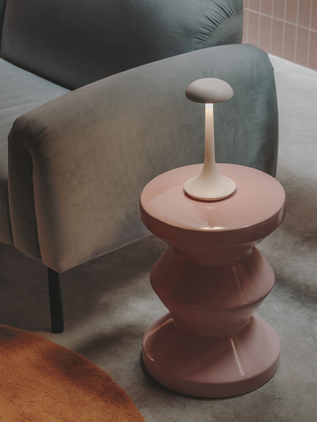 https://archello.com/product/96130/attachments/photos-videos/9