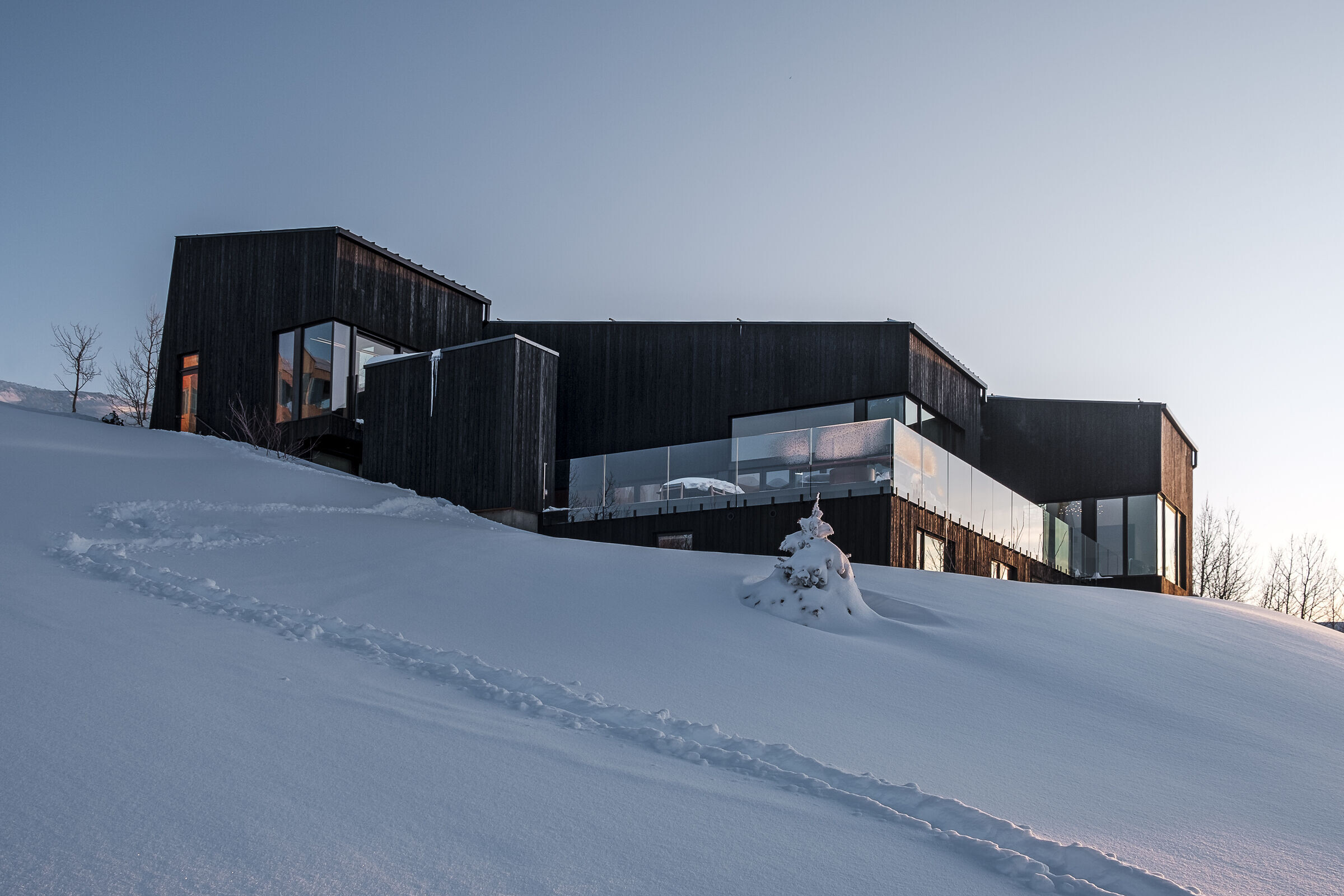 https://archello.com/story/122799/attachments/photos-videos/6 photo_credit Paul Bundy
