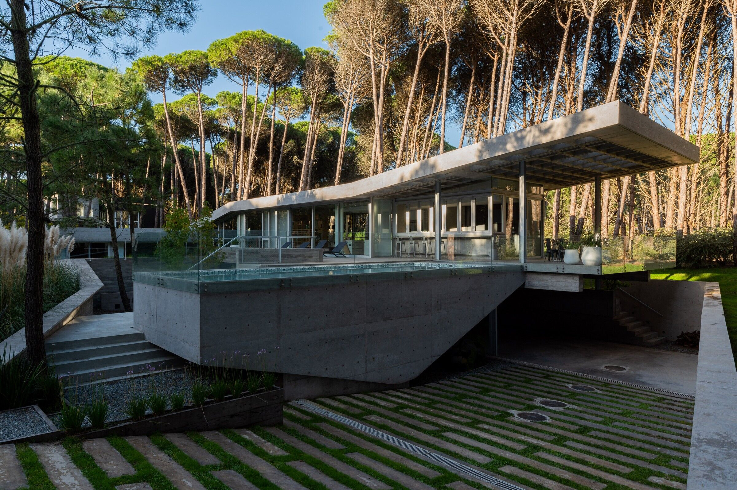 https://archello.com/story/103253/attachments/photos-videos/5 photo_credit Diego Medina