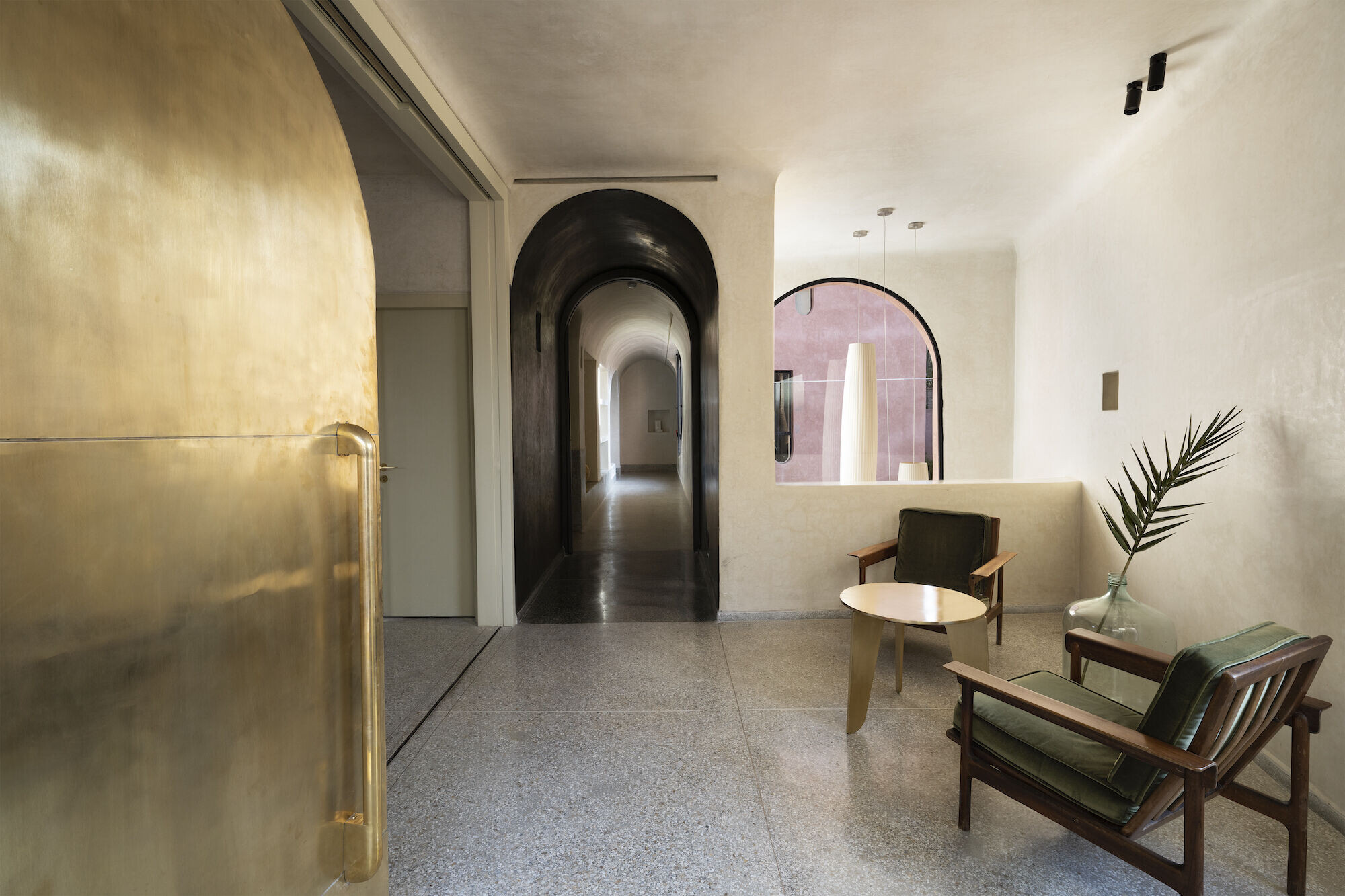 https://archello.com/story/122985/attachments/photos-videos/61 photo_credit Emily Andrews