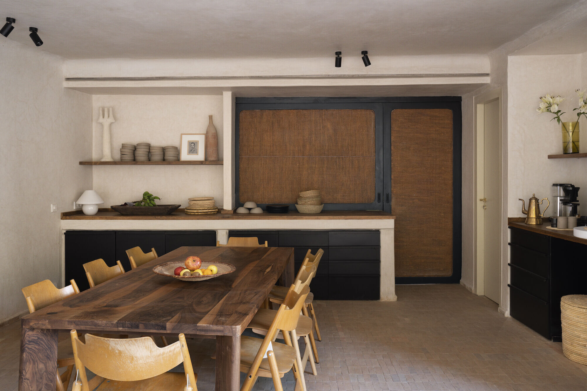 https://archello.com/story/122985/attachments/photos-videos/65 photo_credit Emily Andrews