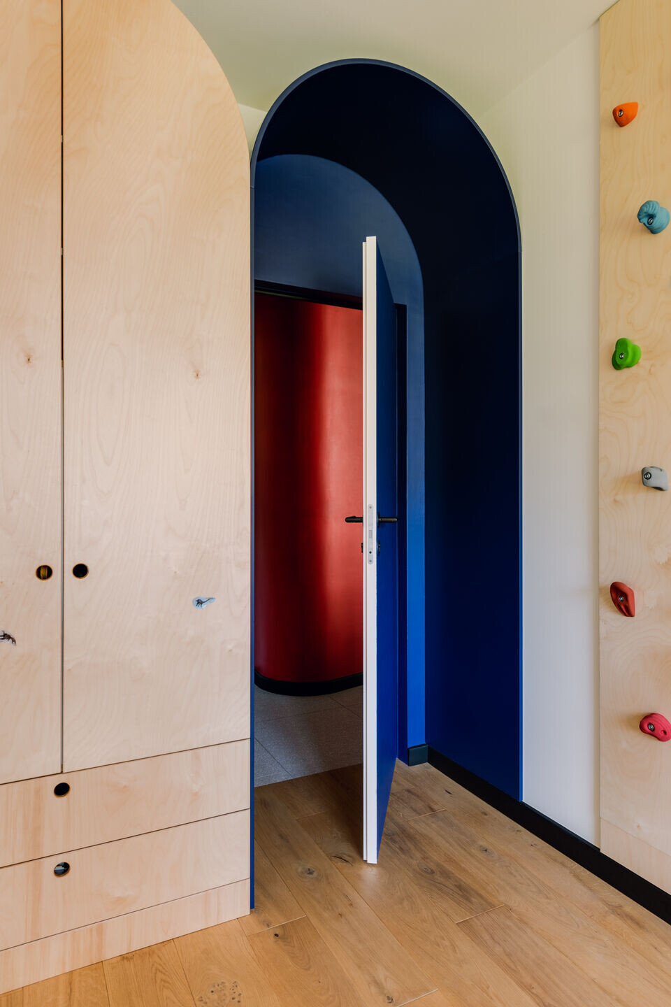 https://archello.com/story/122996/attachments/photos-videos/3 photo_credit ONI Studio