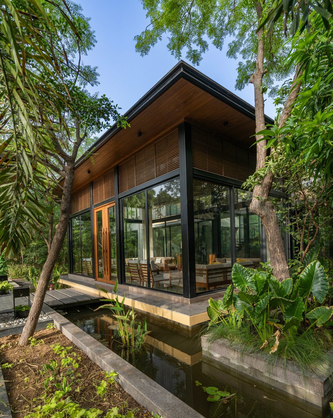 https://archello.com/story/122977/attachments/photos-videos/5 photo_credit Inclined Studio