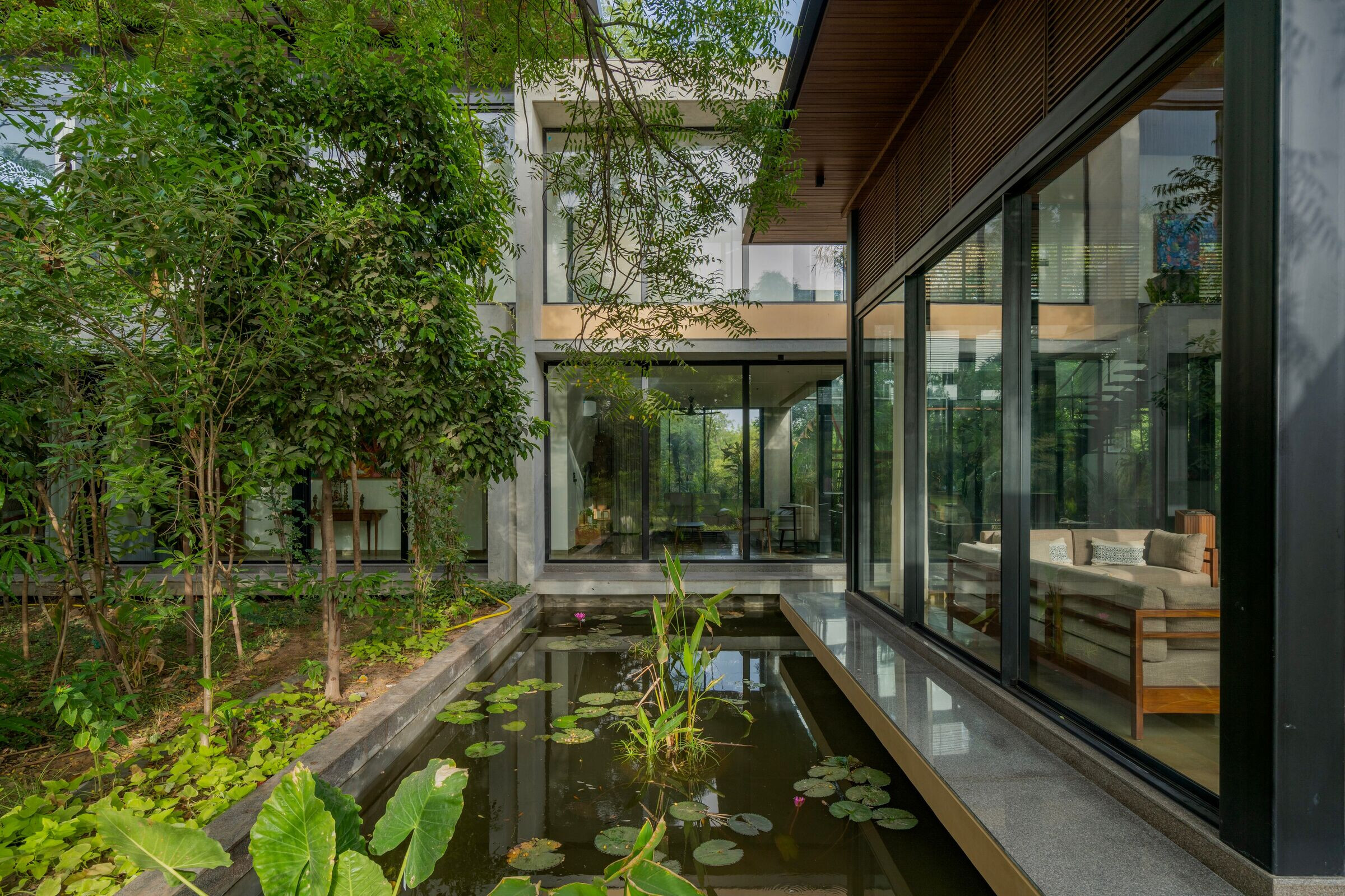 https://archello.com/story/122977/attachments/photos-videos/15 photo_credit Inclined Studio