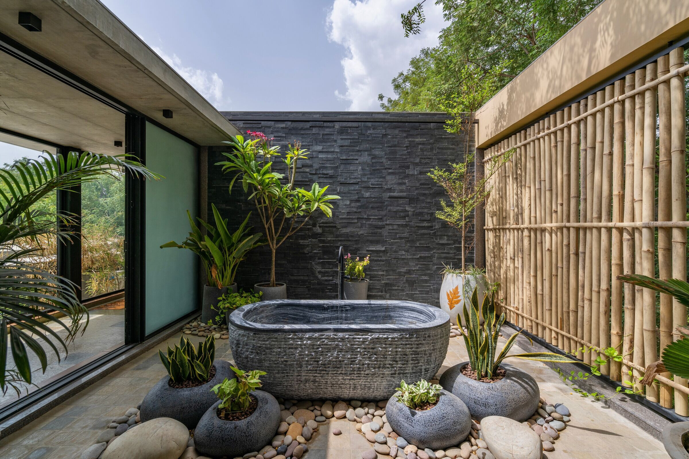https://archello.com/story/122977/attachments/photos-videos/32 photo_credit Inclined Studio