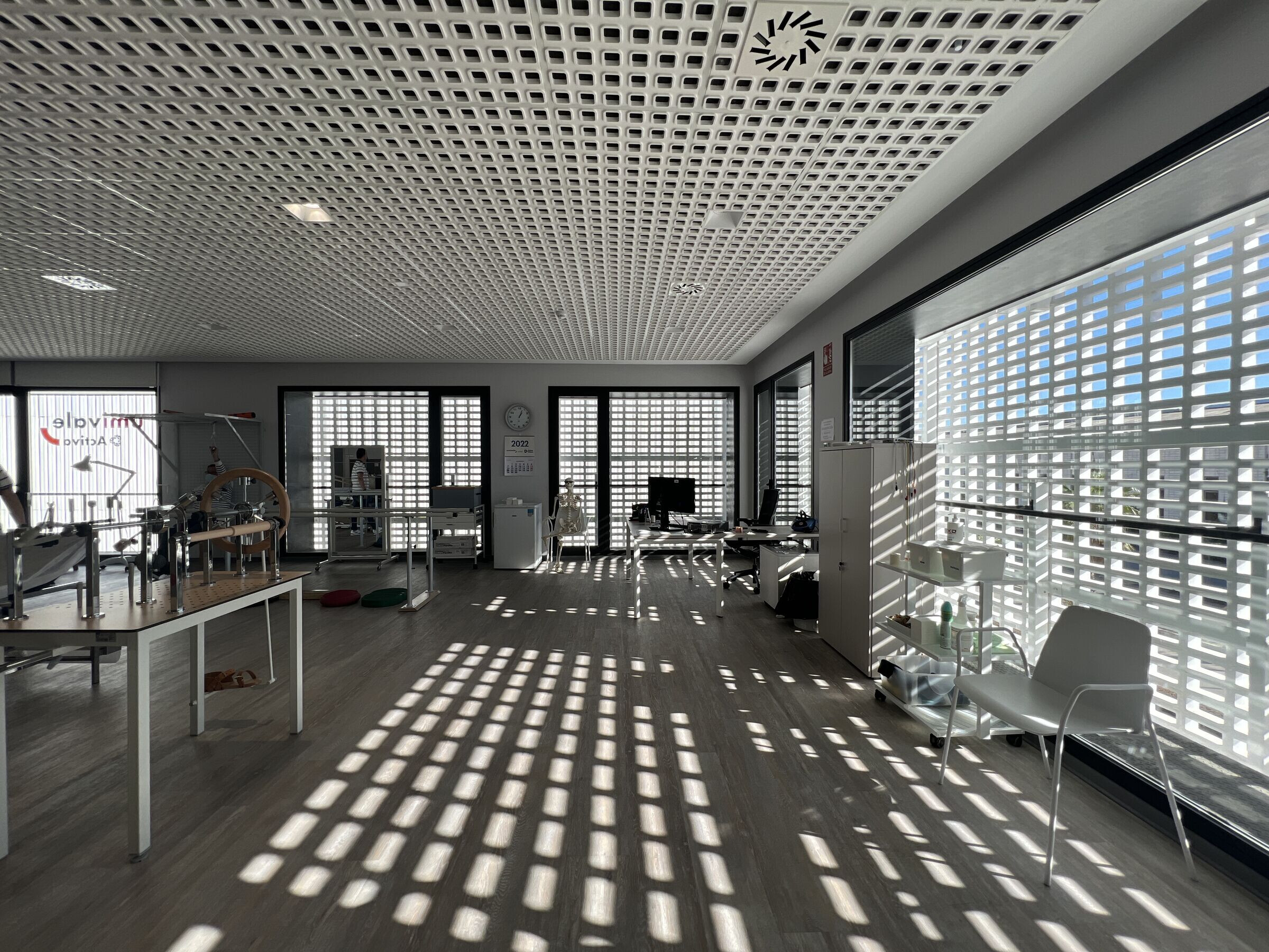https://archello.com/story/123017/attachments/photos-videos/11