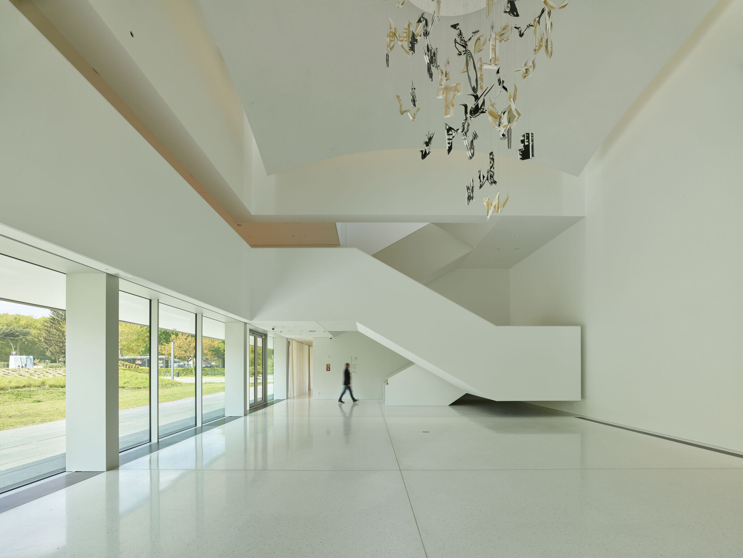 https://archello.com/story/123149/attachments/photos-videos/3 photo_credit Roland Halbe