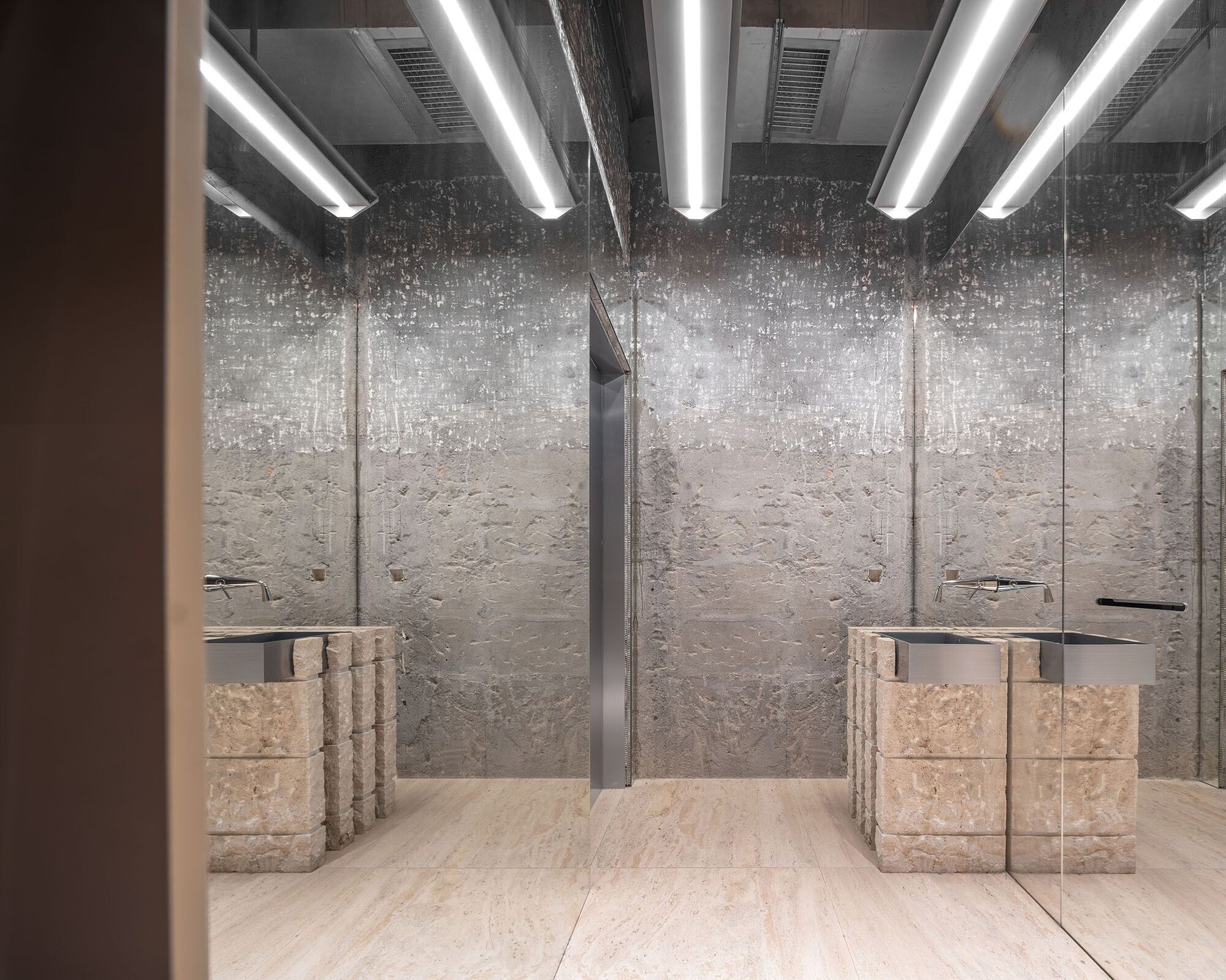 https://archello.com/story/123150/attachments/photos-videos/19 photo_credit Free Will Photography