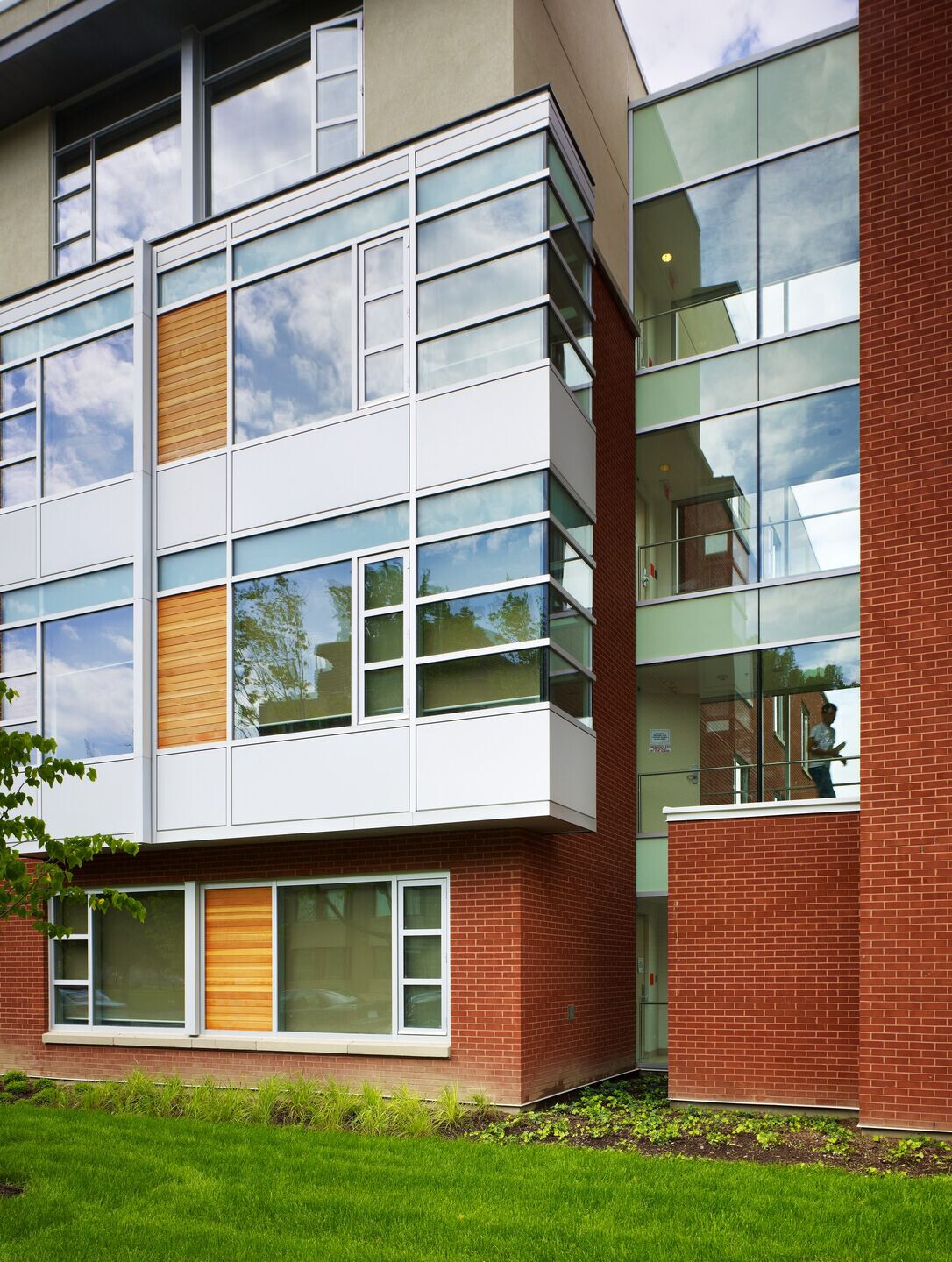 https://archello.com/story/123283/attachments/photos-videos/3 photo_credit Tom Arban