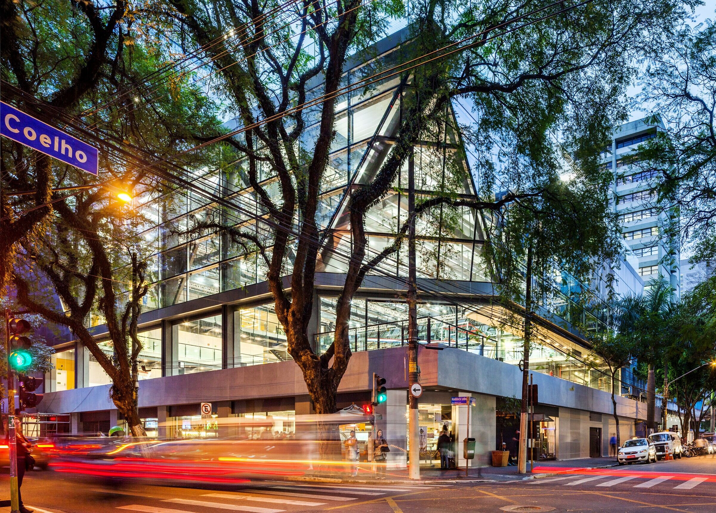 https://archello.com/story/123263/attachments/photos-videos/28 photo_credit Nelson Kon