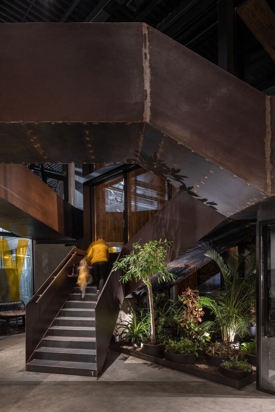 https://archello.com/story/123447/attachments/photos-videos/22 photo_credit Andrey Bezuglov