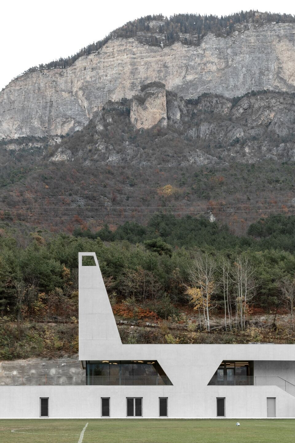 https://archello.com/story/123519/attachments/photos-videos/3 photo_credit Gustav Willeit