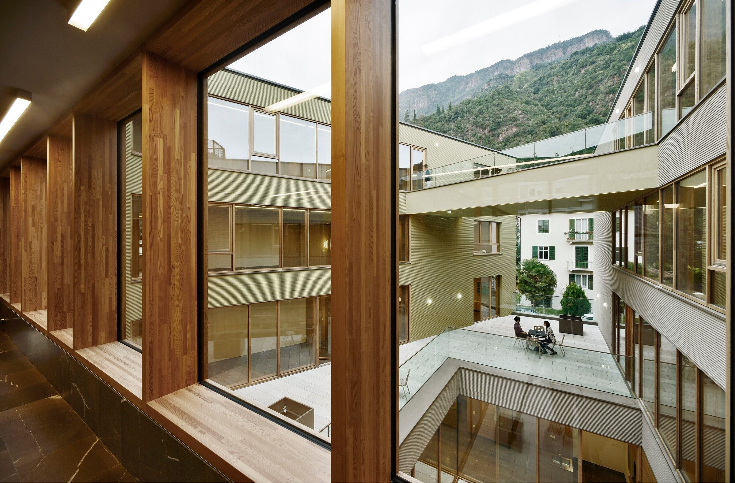 https://archello.com/story/123525/attachments/photos-videos/6 photo_credit Oskar Da Riz
