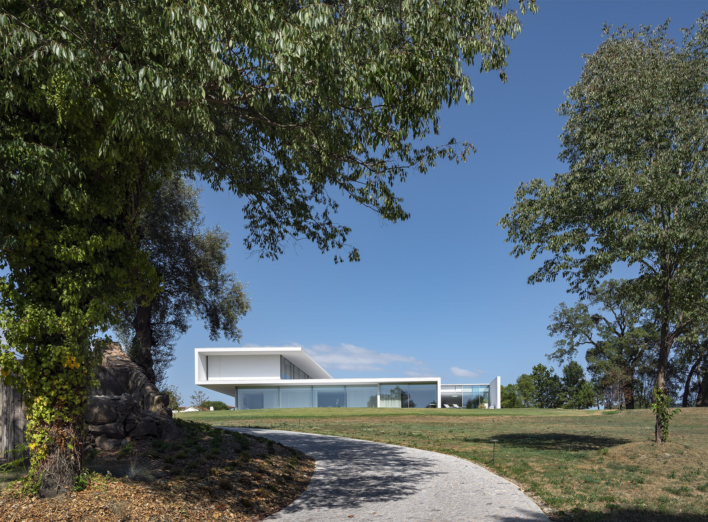 https://archello.com/story/123639/attachments/photos-videos/4 photo_credit Duccio Malagamba