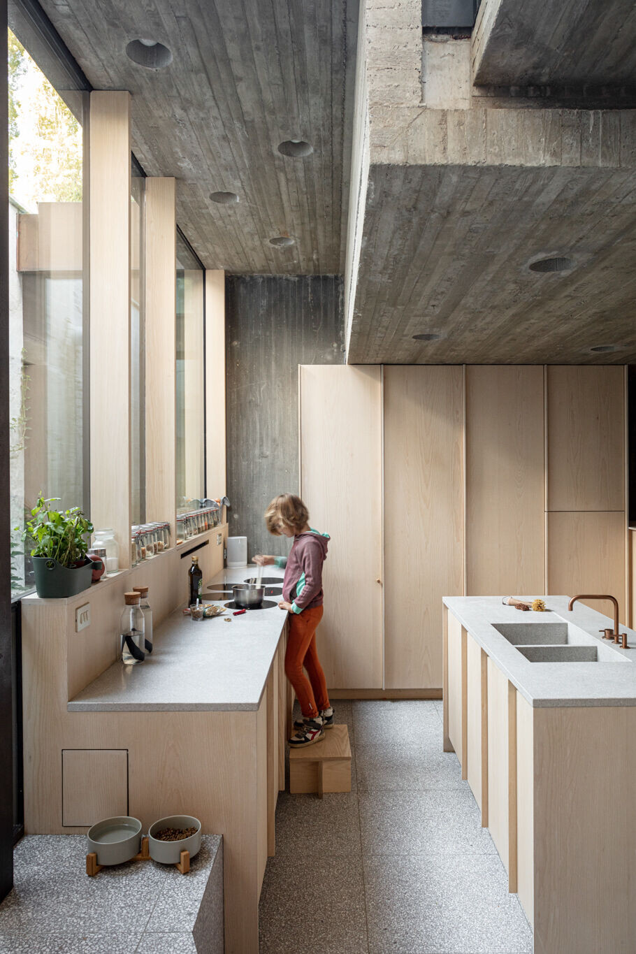 https://archello.com/story/123690/attachments/photos-videos/6 photo_credit Tim Van de Velde