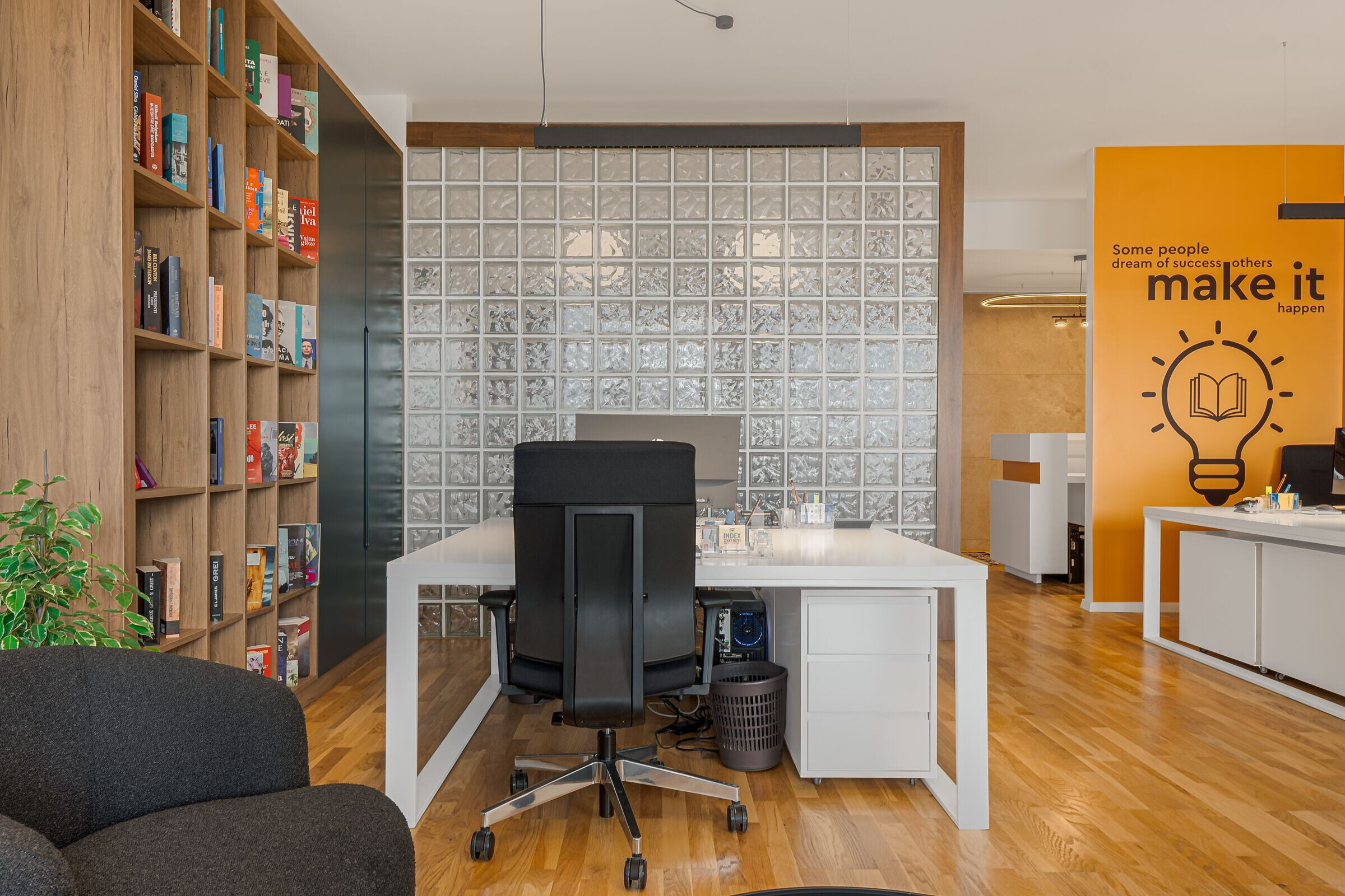 https://archello.com/story/123704/attachments/photos-videos/5 photo_credit Florent Beka