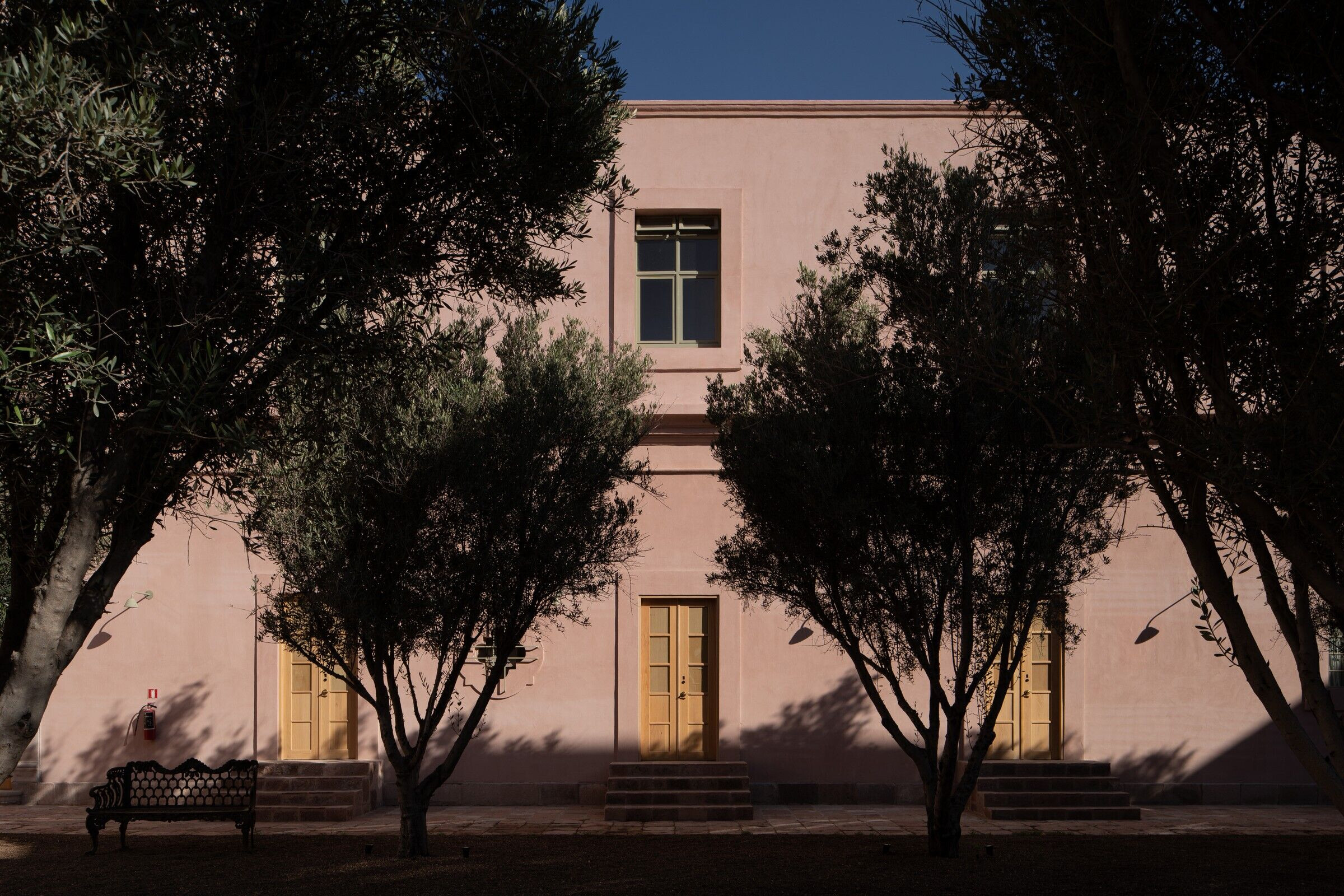 https://archello.com/story/123682/attachments/photos-videos/11 photo_credit Cesar Belio