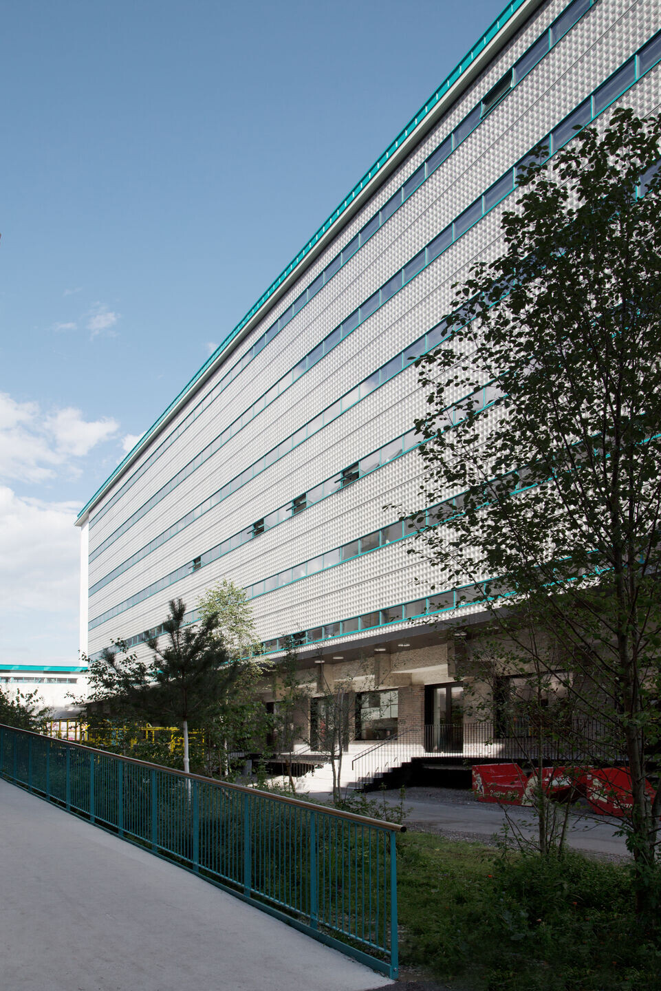https://archello.com/story/123705/attachments/photos-videos/4 photo_credit STEINBAUER architektur+design
