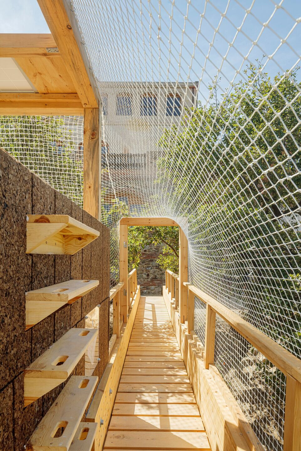 https://archello.com/story/123775/attachments/photos-videos/12 photo_credit Adrià Goula